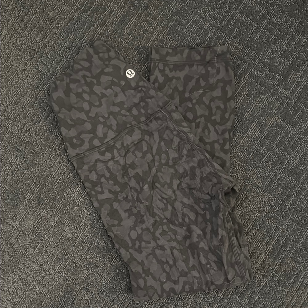 Lululemon Black Leopard Print Leggings